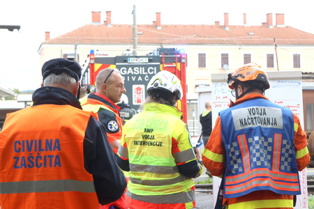 ŽELEZNIŠKA NESREČA VAJA 42 FOTO LJUBO VUKELIČ